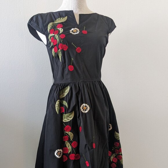 Vintage Vibes Embroidered Cherry Dress with pockets! - Picture 1 of 10